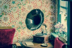 Solid Vinyl vs Vinyl-Coated Wallpaper: What’s the Difference?